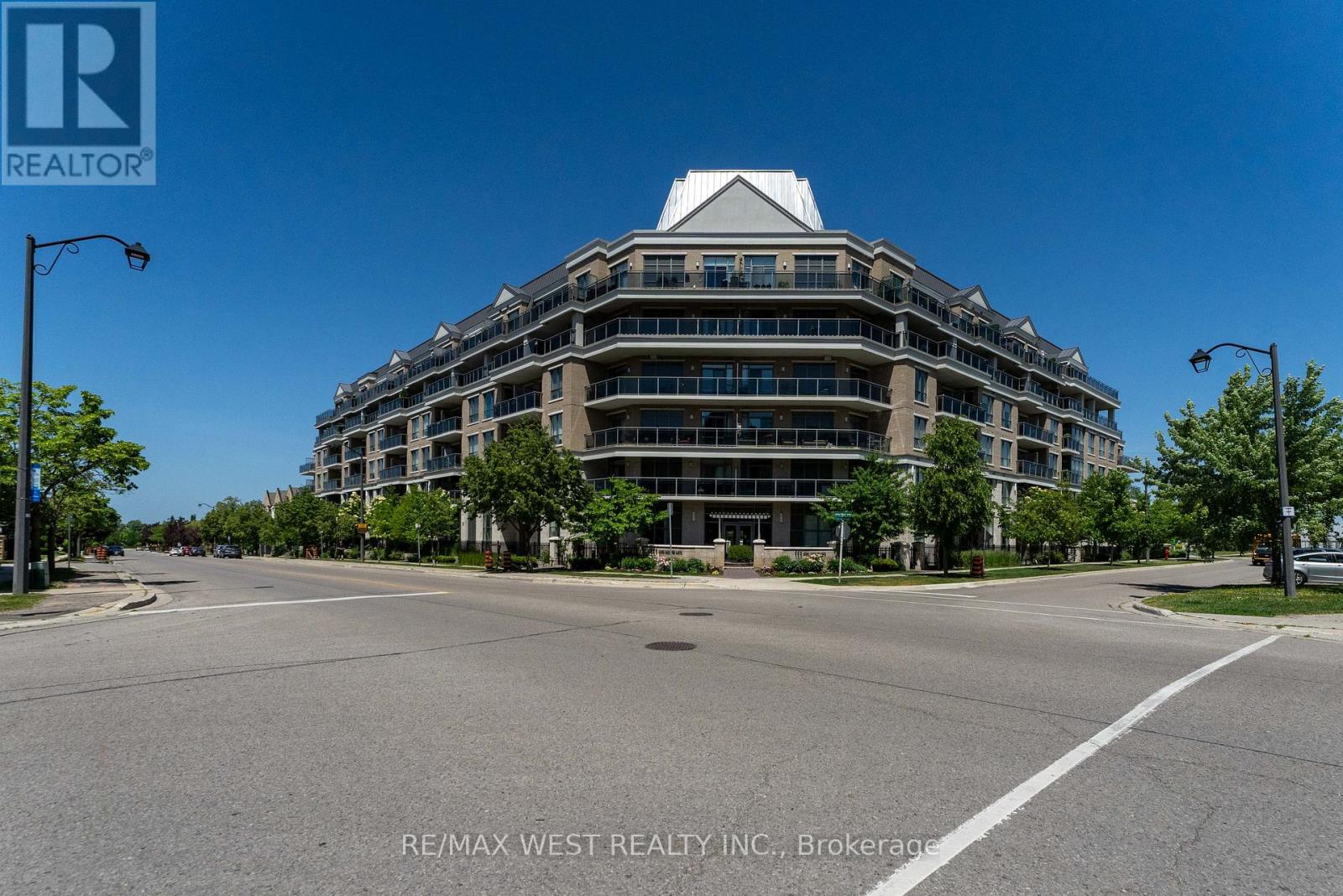 230 - 111 Civic Square Gate, Aurora, Ontario  L4G 0S6 - Photo 42 - N12990064