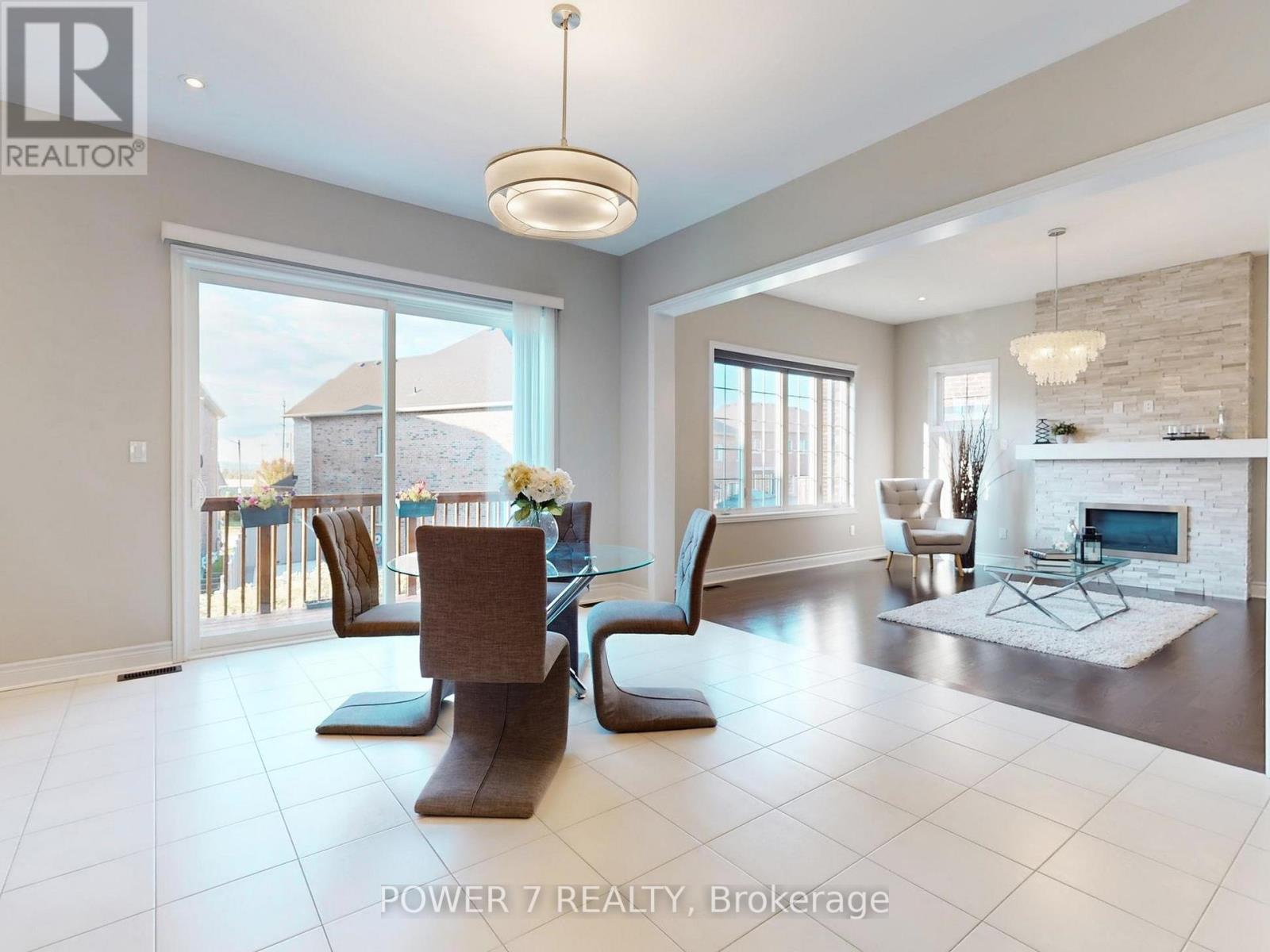 61 Match Point Court, Aurora, Ontario  L4G 3J1 - Photo 14 - N12990092