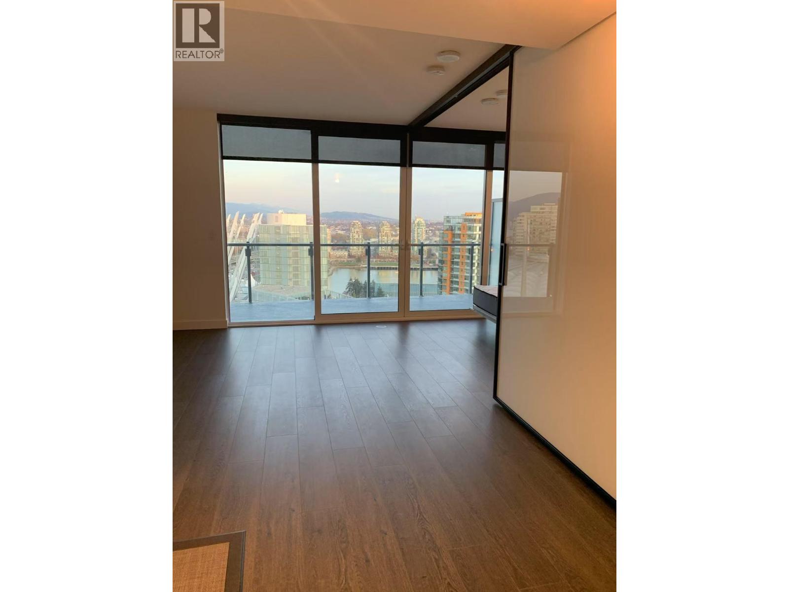 2909 89 Nelson, Vancouver, British Columbia V6Z 0E7 - Photo 5 - R3110231