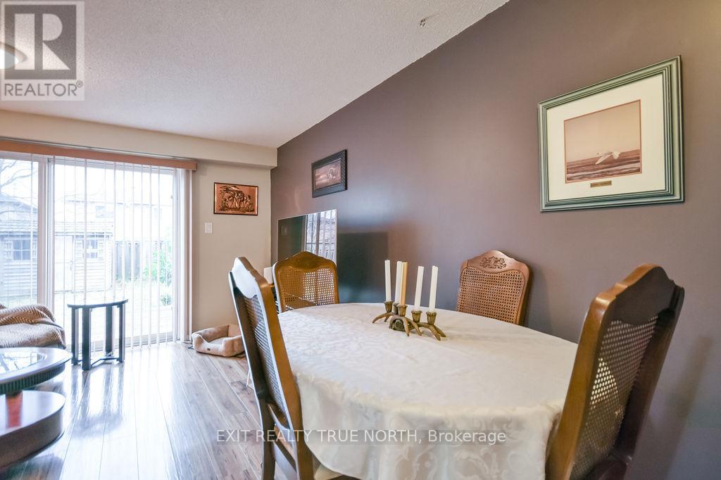 357 Dunsmore Lane, Barrie, Ontario  L4M 7B1 - Photo 8 - S12989992