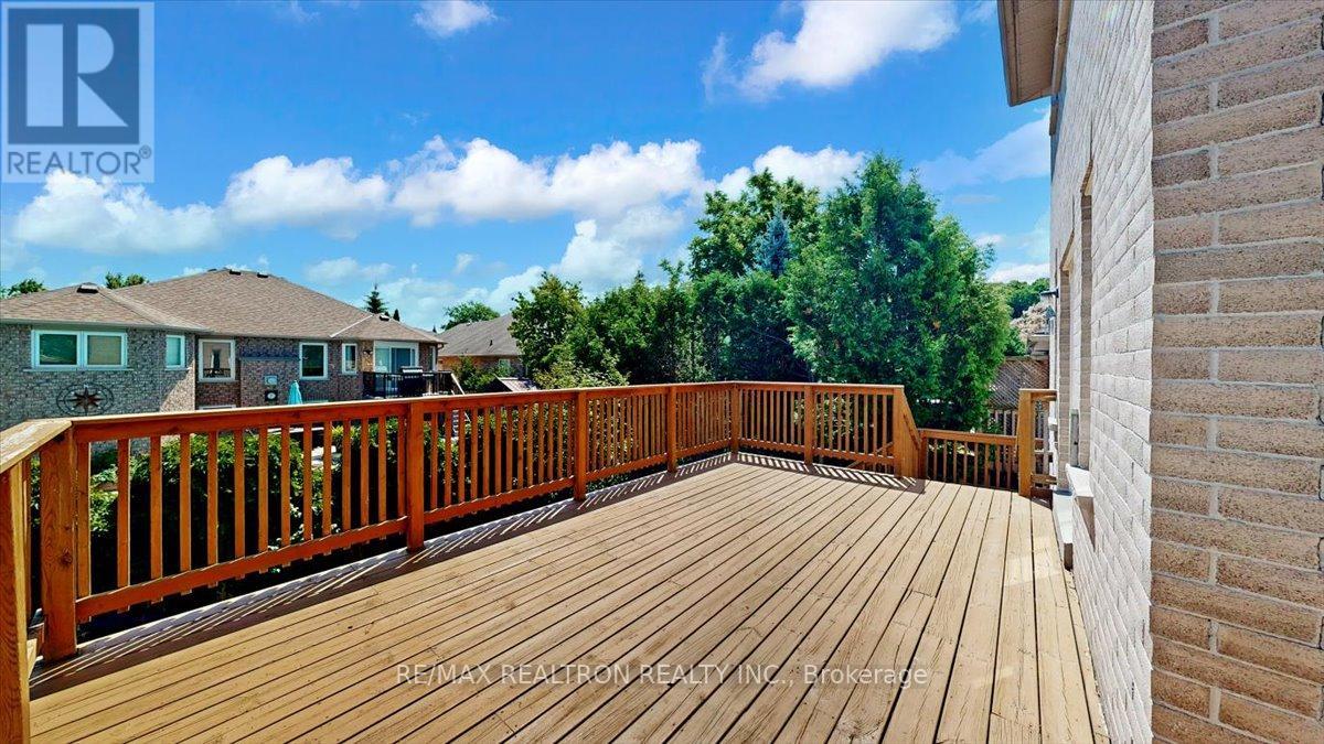 19 Tamarack Trail, Barrie, Ontario  L4N 9S1 - Photo 15 - S12990004