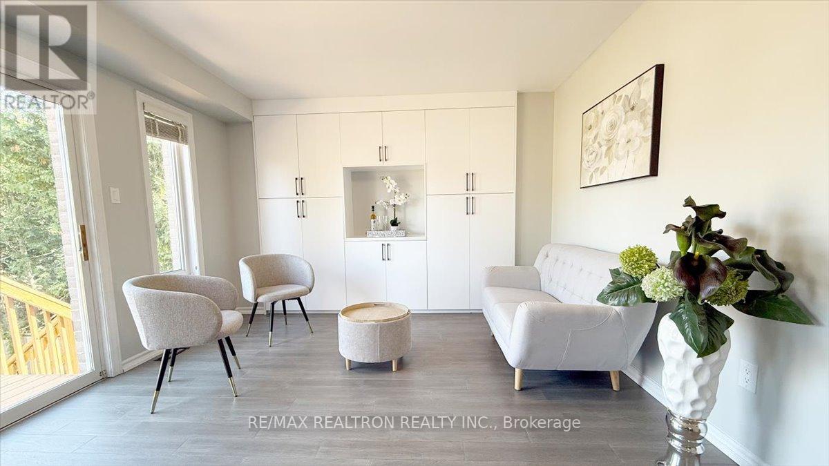 19 Tamarack Trail, Barrie, Ontario  L4N 9S1 - Photo 17 - S12990004