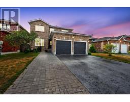 116 BIRD STREET, Barrie, Ontario