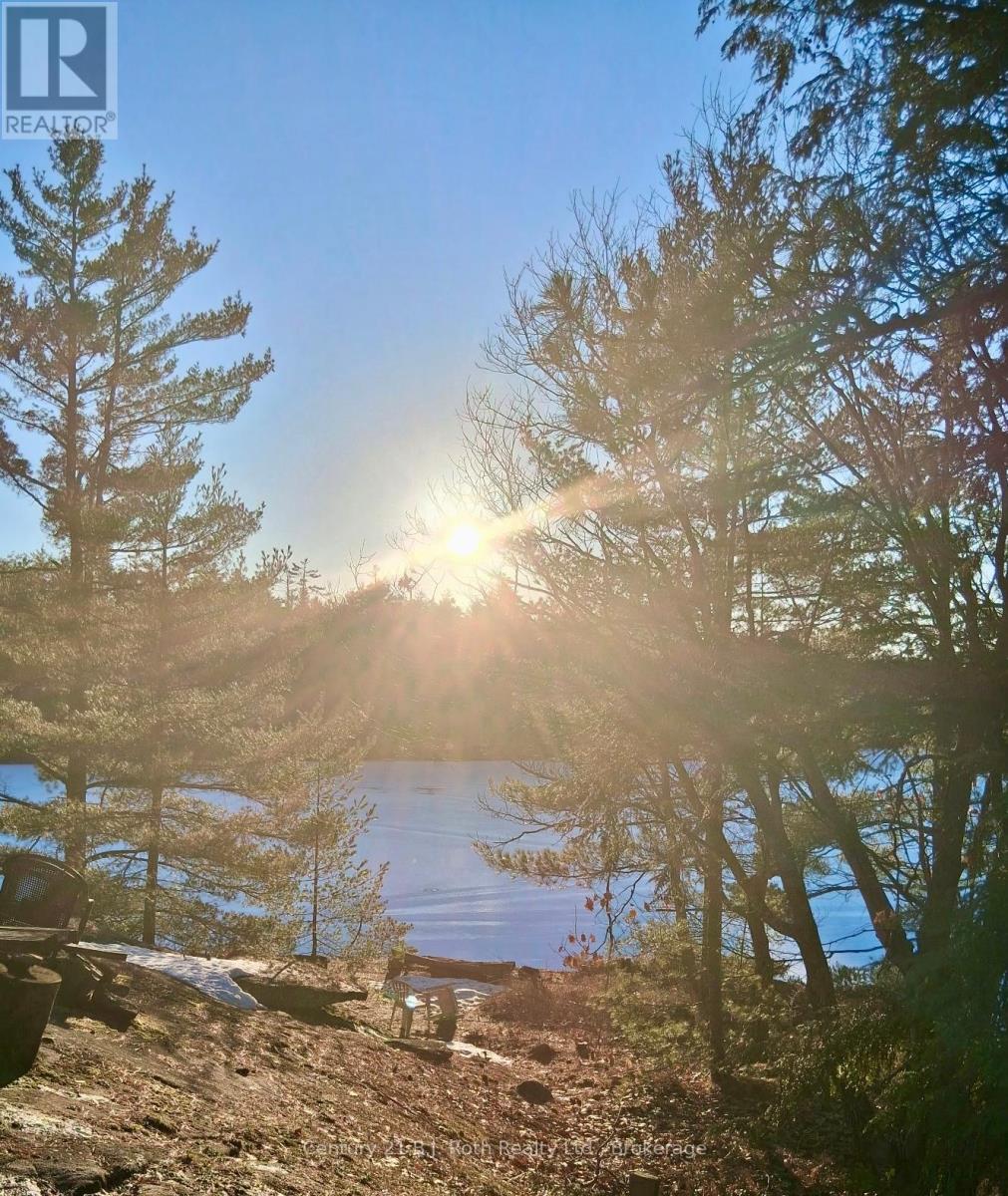 1112 Sam Cook Road, Gravenhurst, Ontario  P1P 1R3 - Photo 24 - X12672910