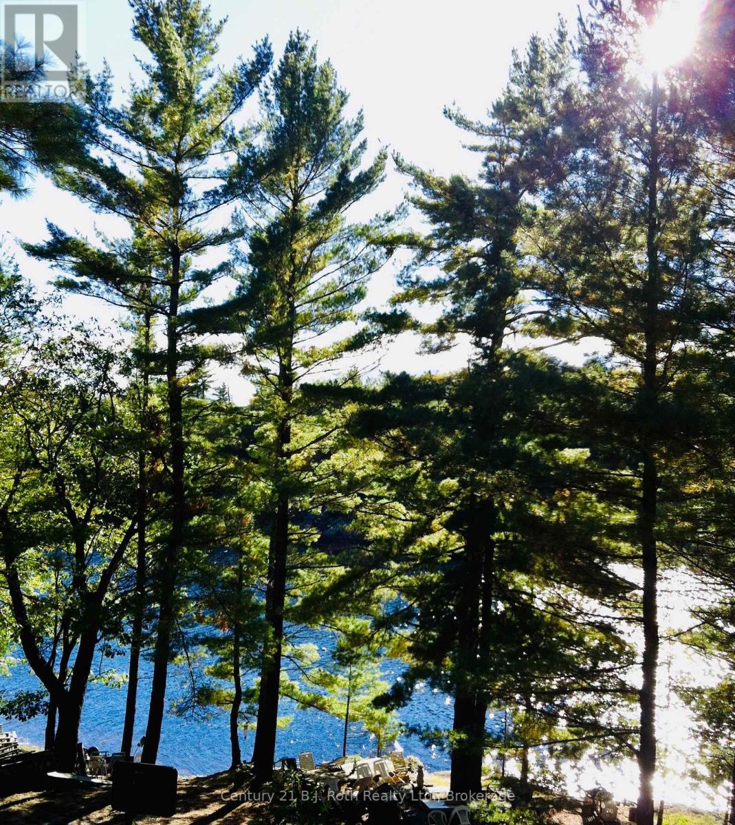 1112 Sam Cook Road, Gravenhurst, Ontario  P1P 1R3 - Photo 29 - X12672910