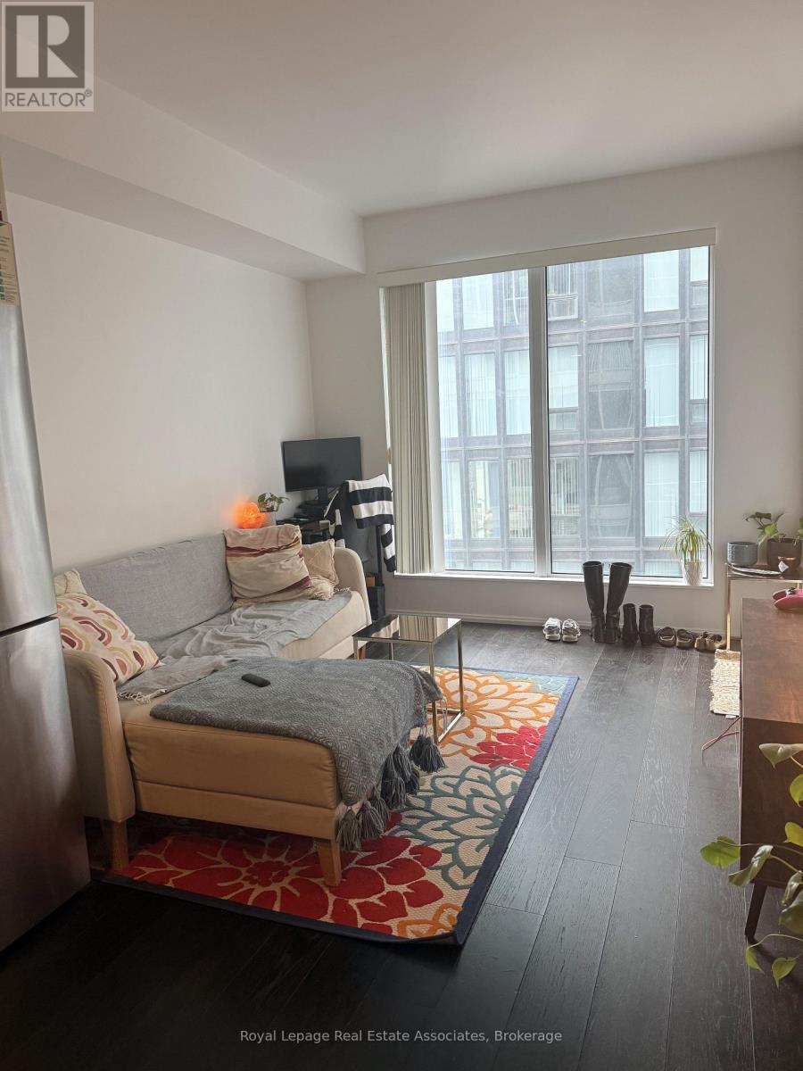 2206 - 68 Shuter Street, Toronto, Ontario  M5B 1B4 - Photo 7 - C12982908