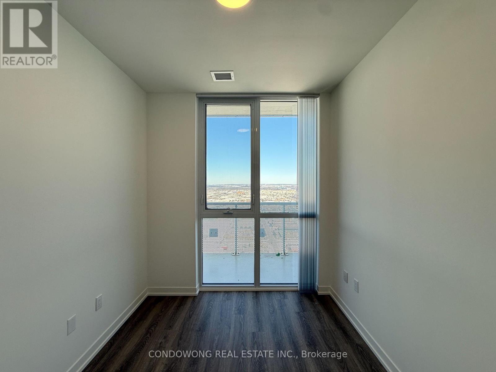 6002 - 8 Interchange Way, Vaughan, Ontario  L4K 0R2 - Photo 9 - N12906230