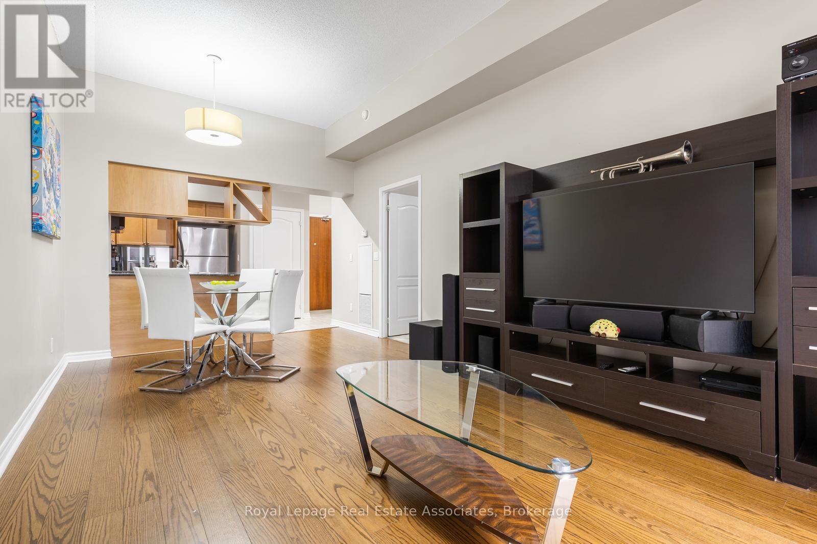 319 - 330 Princess Royal Drive, Mississauga, Ontario  L5B 4P7 - Photo 12 - W12982960