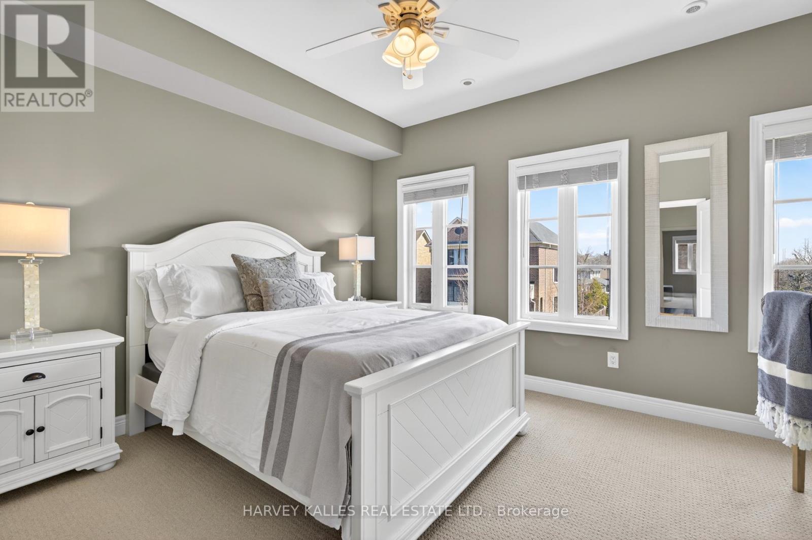 1815 Pagehurst Avenue, Mississauga, Ontario  L4X 1Y5 - Photo 28 - W12989664