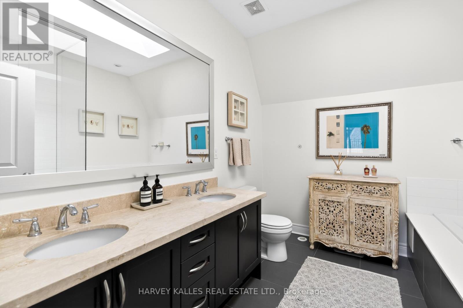 1815 Pagehurst Avenue, Mississauga, Ontario  L4X 1Y5 - Photo 25 - W12989664