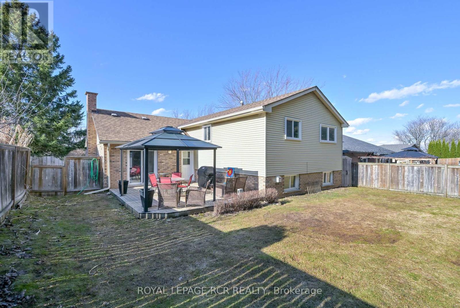 14 Goldgate Crescent, Orangeville, Ontario  L9W 4B5 - Photo 35 - W12969226