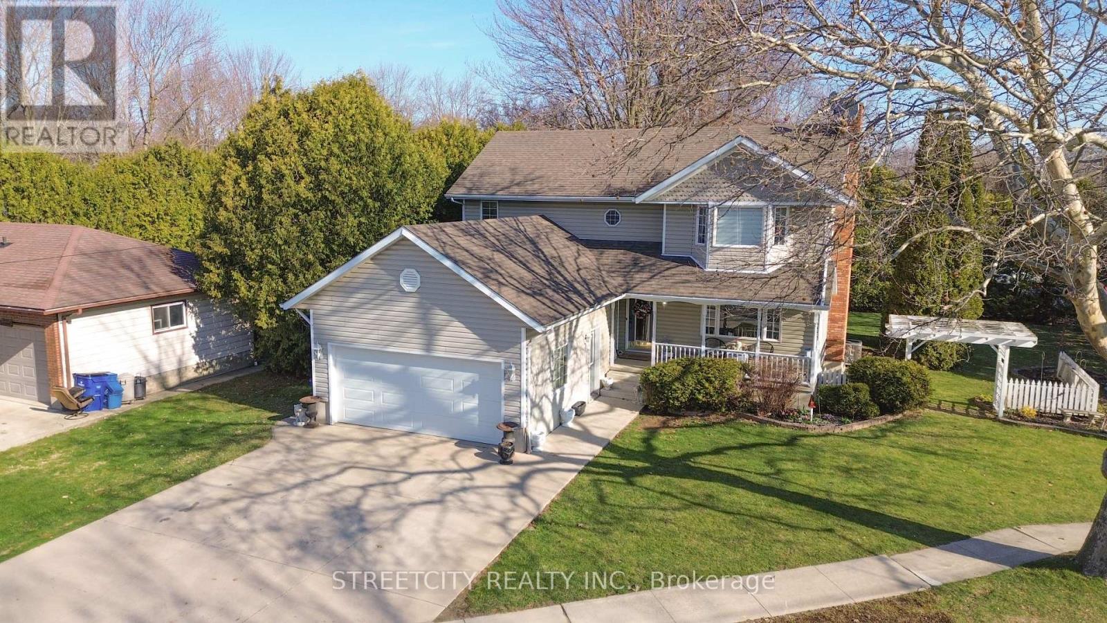 518 Camden Street, Chatham-Kent, Ontario  N0P 1M0 - Photo 1 - X12988994