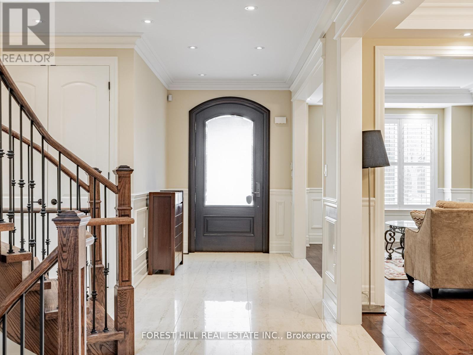 394 Connaught Avenue, Toronto (Newtonbrook West), Ontario  M2R 2M2 - Photo 2 - C12989990