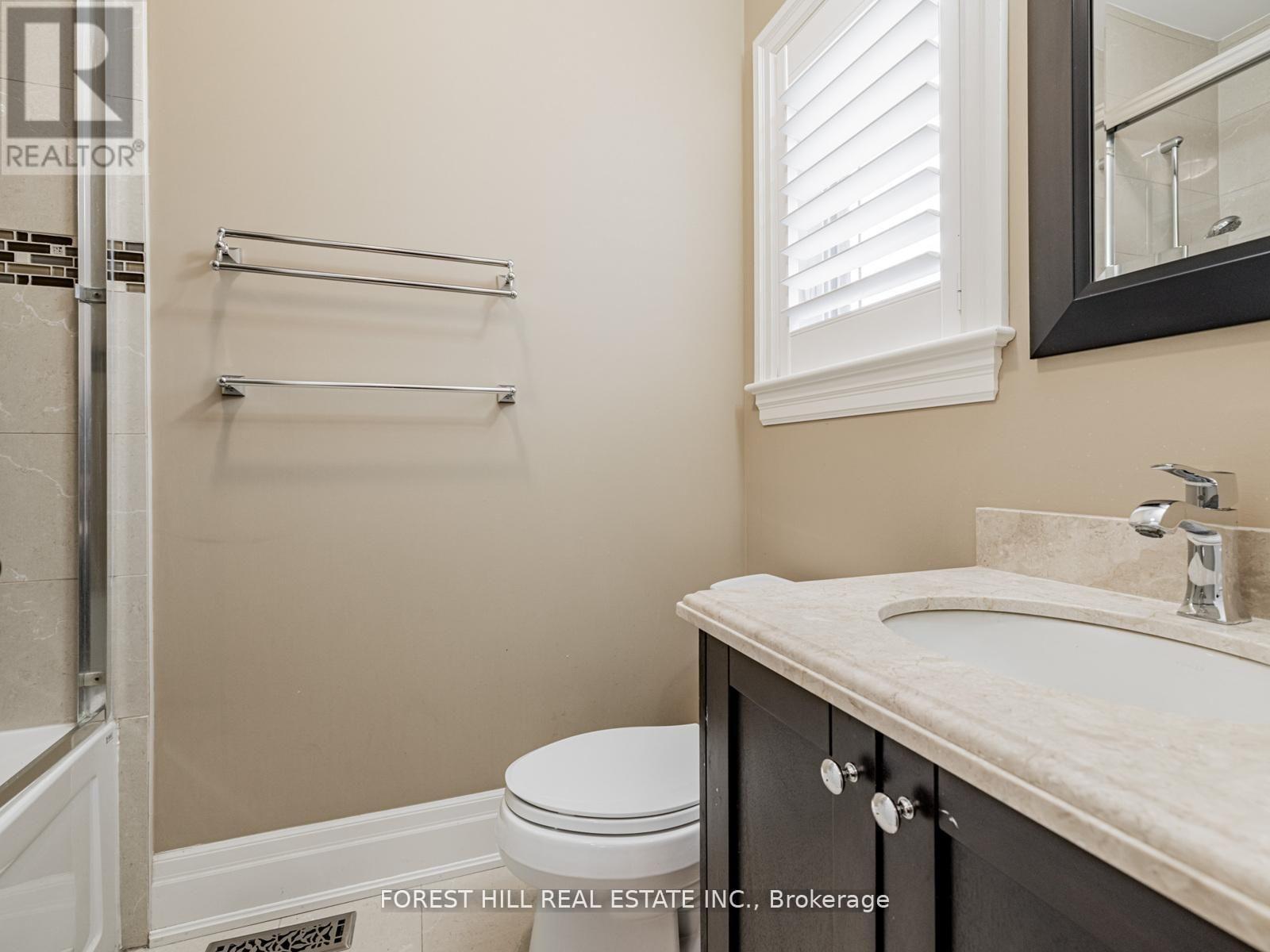 394 Connaught Avenue, Toronto (Newtonbrook West), Ontario  M2R 2M2 - Photo 31 - C12989990