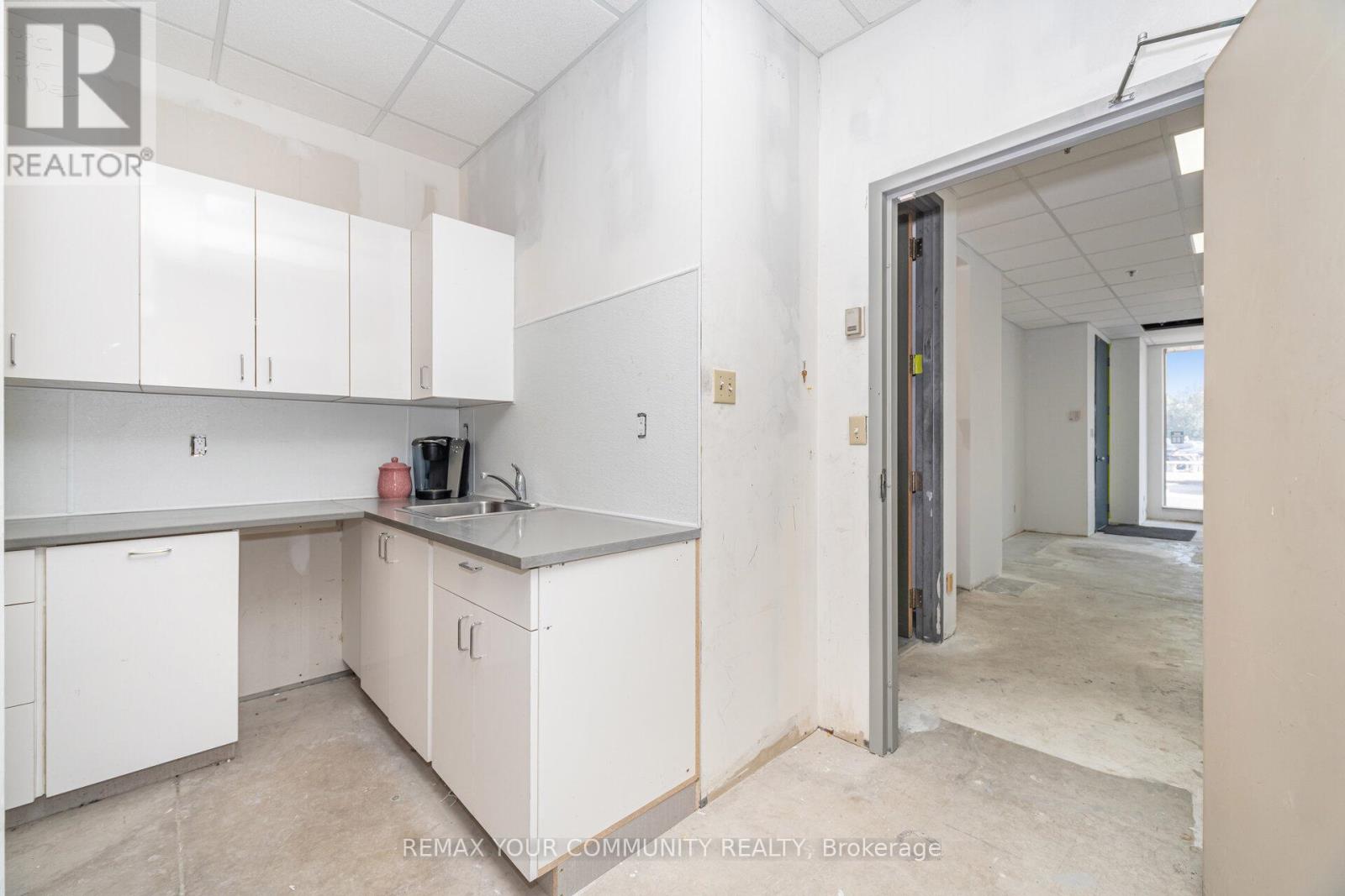 5 - 2001 Albion Road, Toronto, Ontario  M9W 6V6 - Photo 19 - W12989914