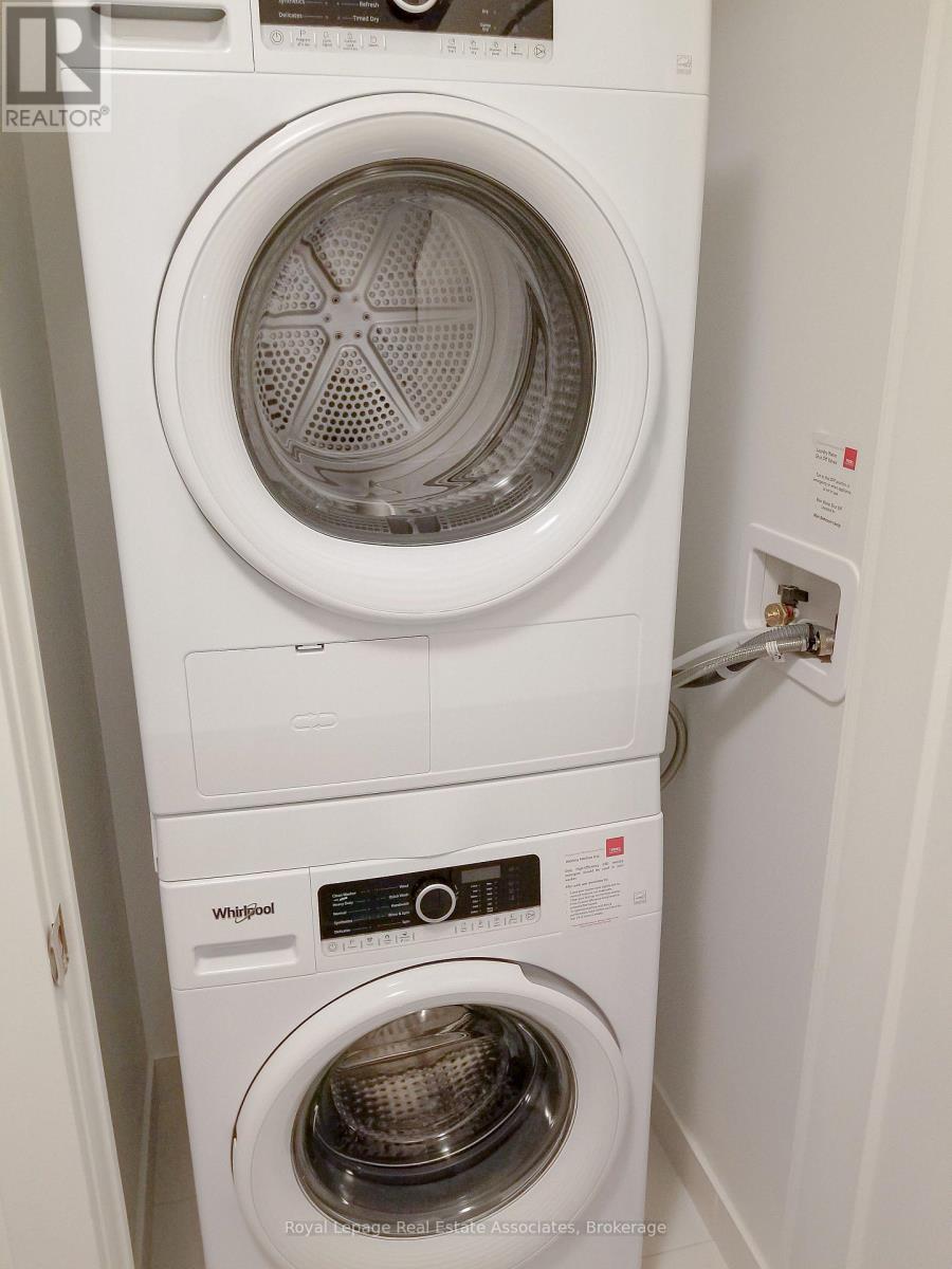 610 - 7 Mabelle Avenue, Toronto, Ontario  M5T 0C9 - Photo 12 - W12989940