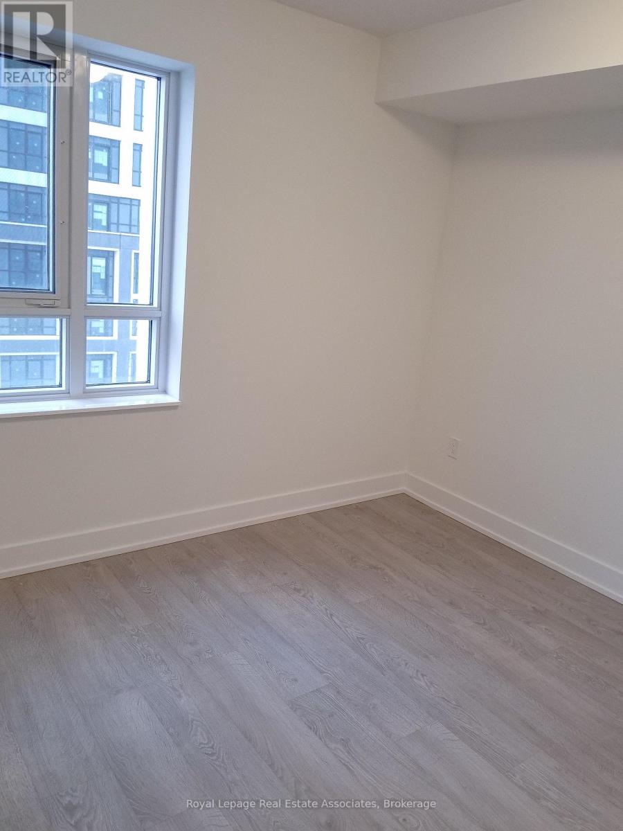 610 - 7 Mabelle Avenue, Toronto, Ontario  M5T 0C9 - Photo 9 - W12989940