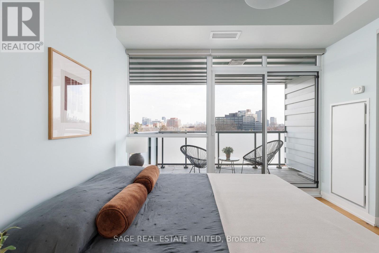 707 - 36 Howard Park Avenue, Toronto, Ontario  M6R 0A5 - Photo 28 - W12989950