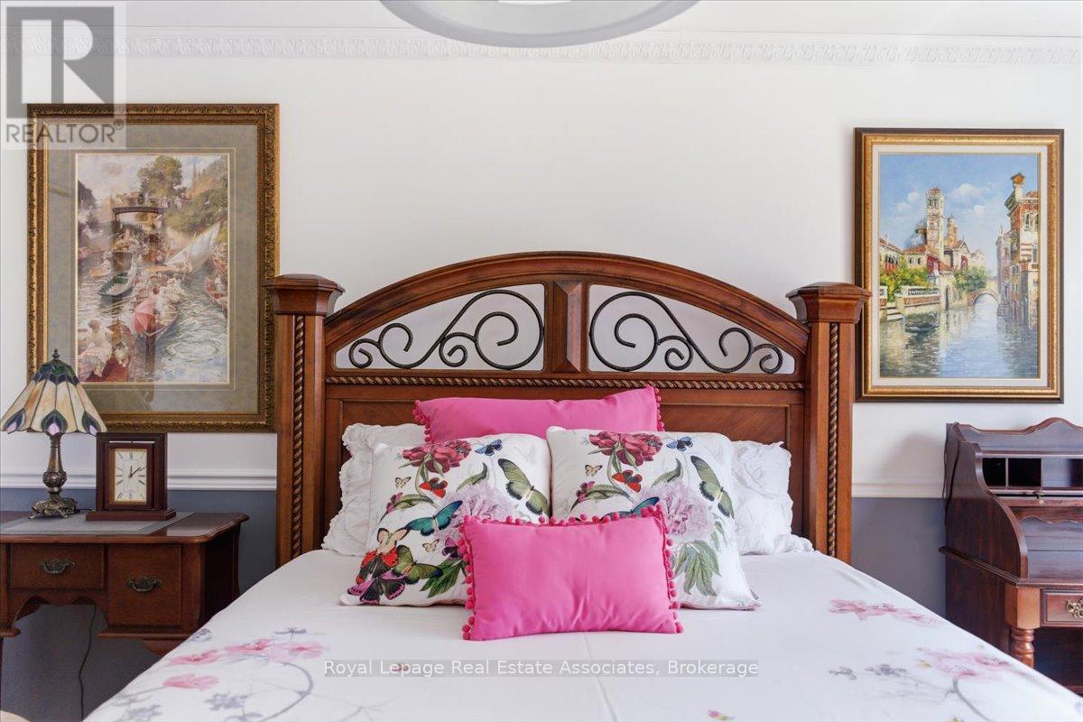 3652 Haven Glenn, Mississauga, Ontario  L4X 1X8 - Photo 25 - W12989970