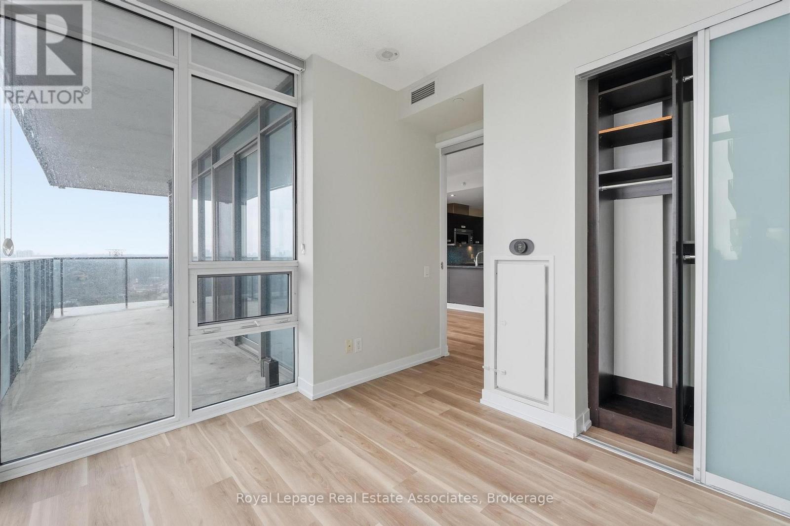 2116 - 90 Park Lawn Road, Toronto, Ontario  M8Y 0B6 - Photo 15 - W12989994