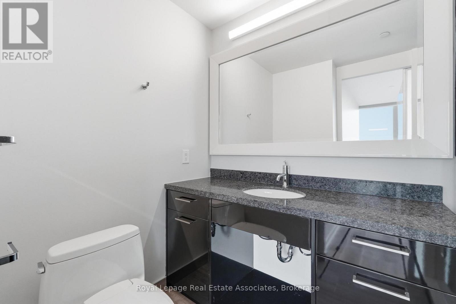 2116 - 90 Park Lawn Road, Toronto, Ontario  M8Y 0B6 - Photo 19 - W12989994