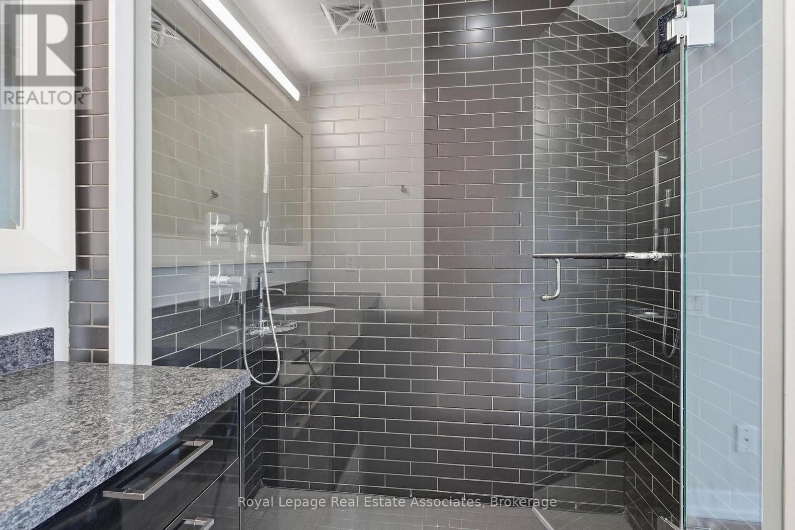 2116 - 90 Park Lawn Road, Toronto, Ontario  M8Y 0B6 - Photo 20 - W12989994