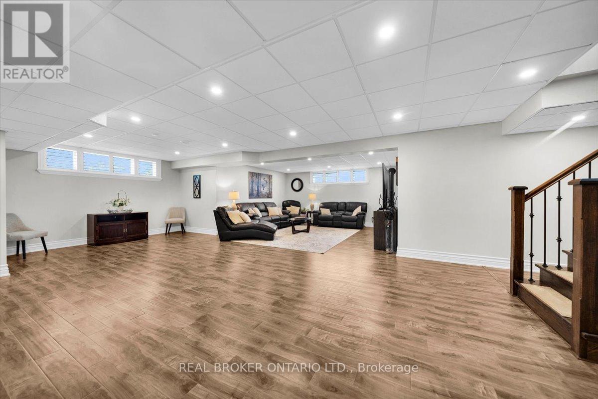 13475 Fourth Line, Halton Hills, Ontario  L7J 2L8 - Photo 34 - W12990000