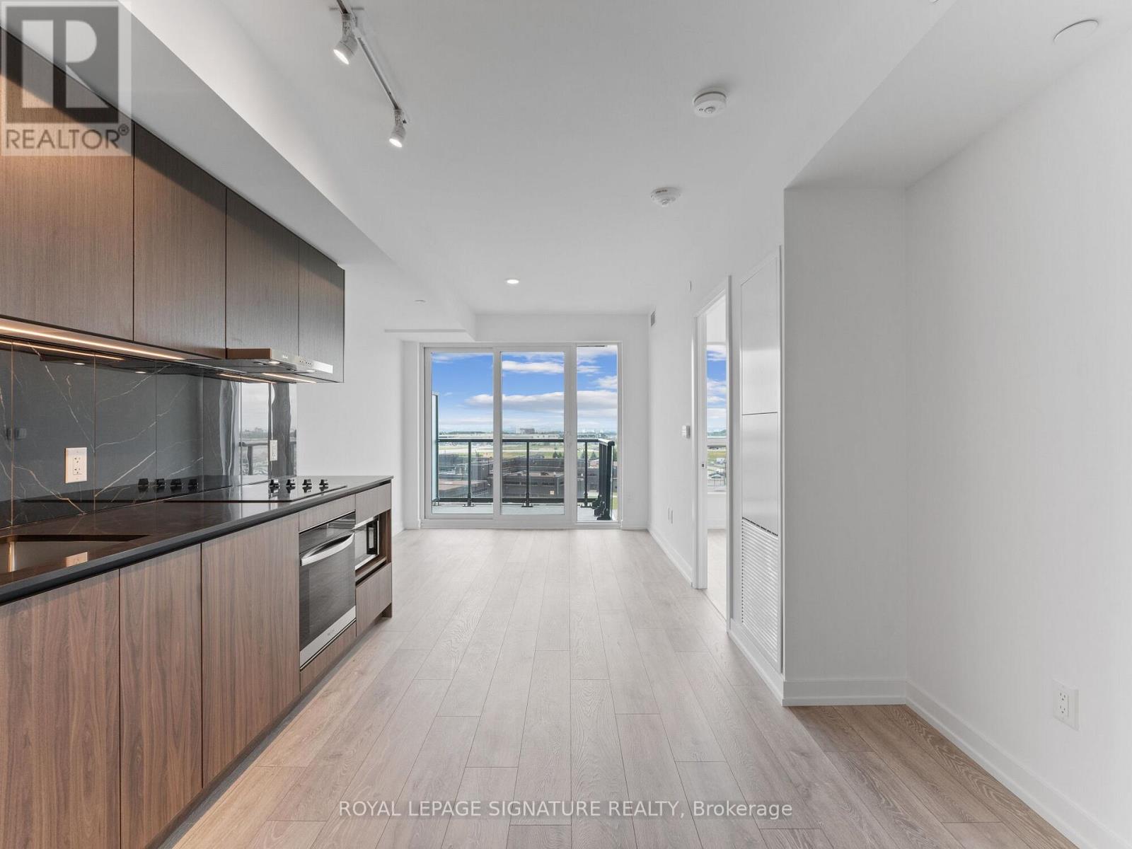 1021 - 1100 Sheppard Avenue W, Toronto, Ontario  M3K 0E4 - Photo 10 - W12990020