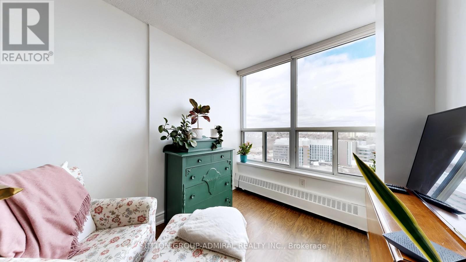 2402 - 85 Emmett Avenue, Toronto, Ontario  M6M 5A2 - Photo 15 - W12990060