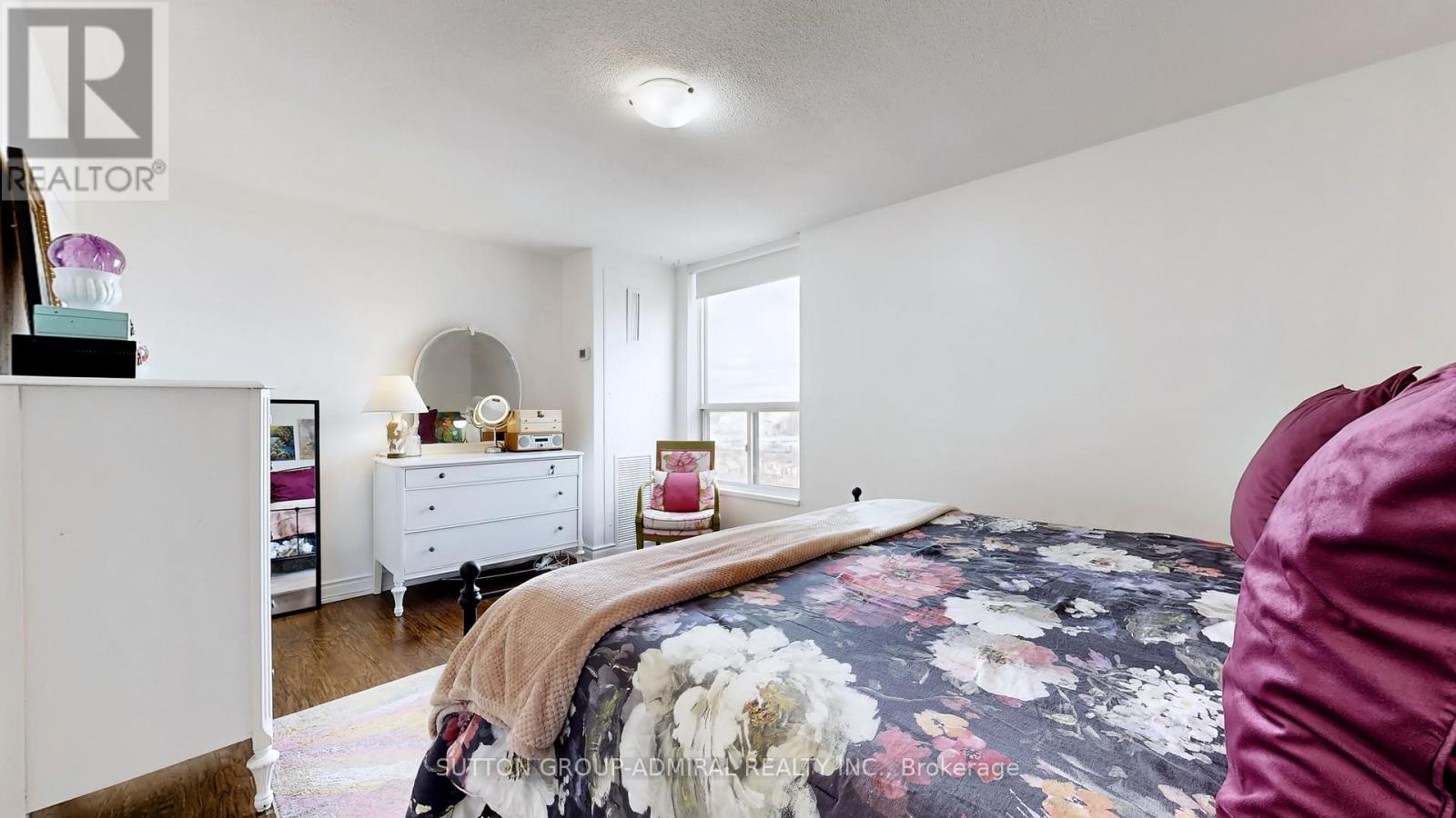 2402 - 85 Emmett Avenue, Toronto, Ontario  M6M 5A2 - Photo 24 - W12990060