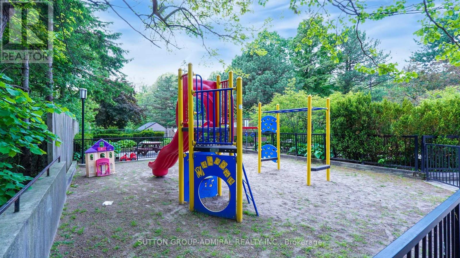 2402 - 85 Emmett Avenue, Toronto, Ontario  M6M 5A2 - Photo 45 - W12990060