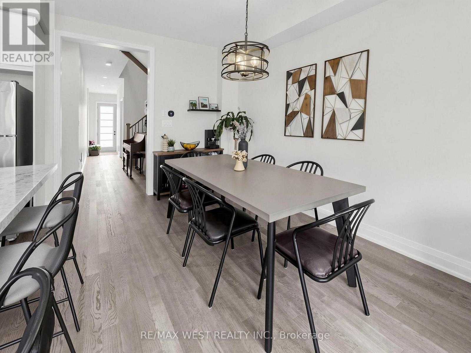 32 Angelfish Road, Brampton, Ontario  L7A 5C3 - Photo 17 - W12990068