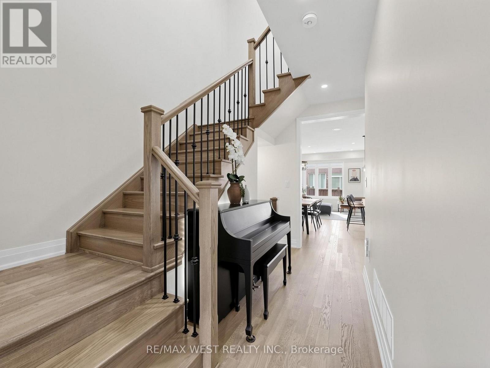 32 Angelfish Road, Brampton, Ontario  L7A 5C3 - Photo 22 - W12990068