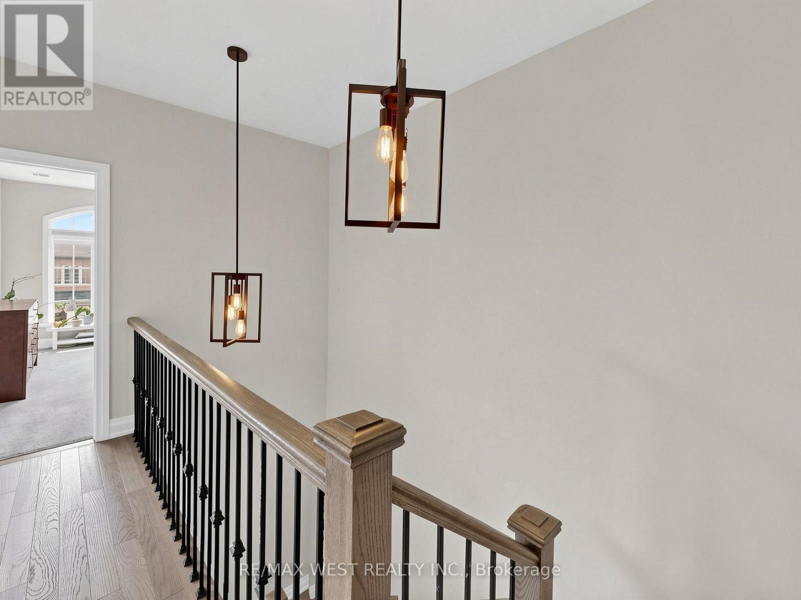 32 Angelfish Road, Brampton, Ontario  L7A 5C3 - Photo 23 - W12990068