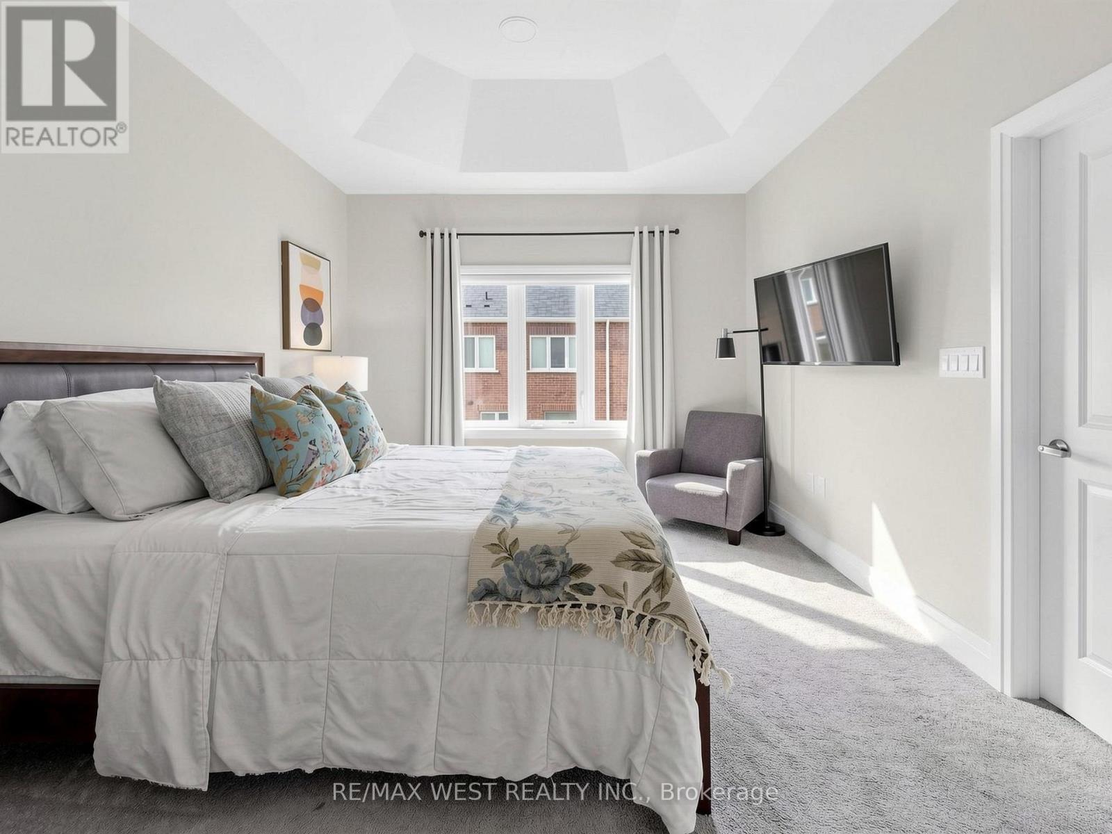 32 Angelfish Road, Brampton, Ontario  L7A 5C3 - Photo 26 - W12990068