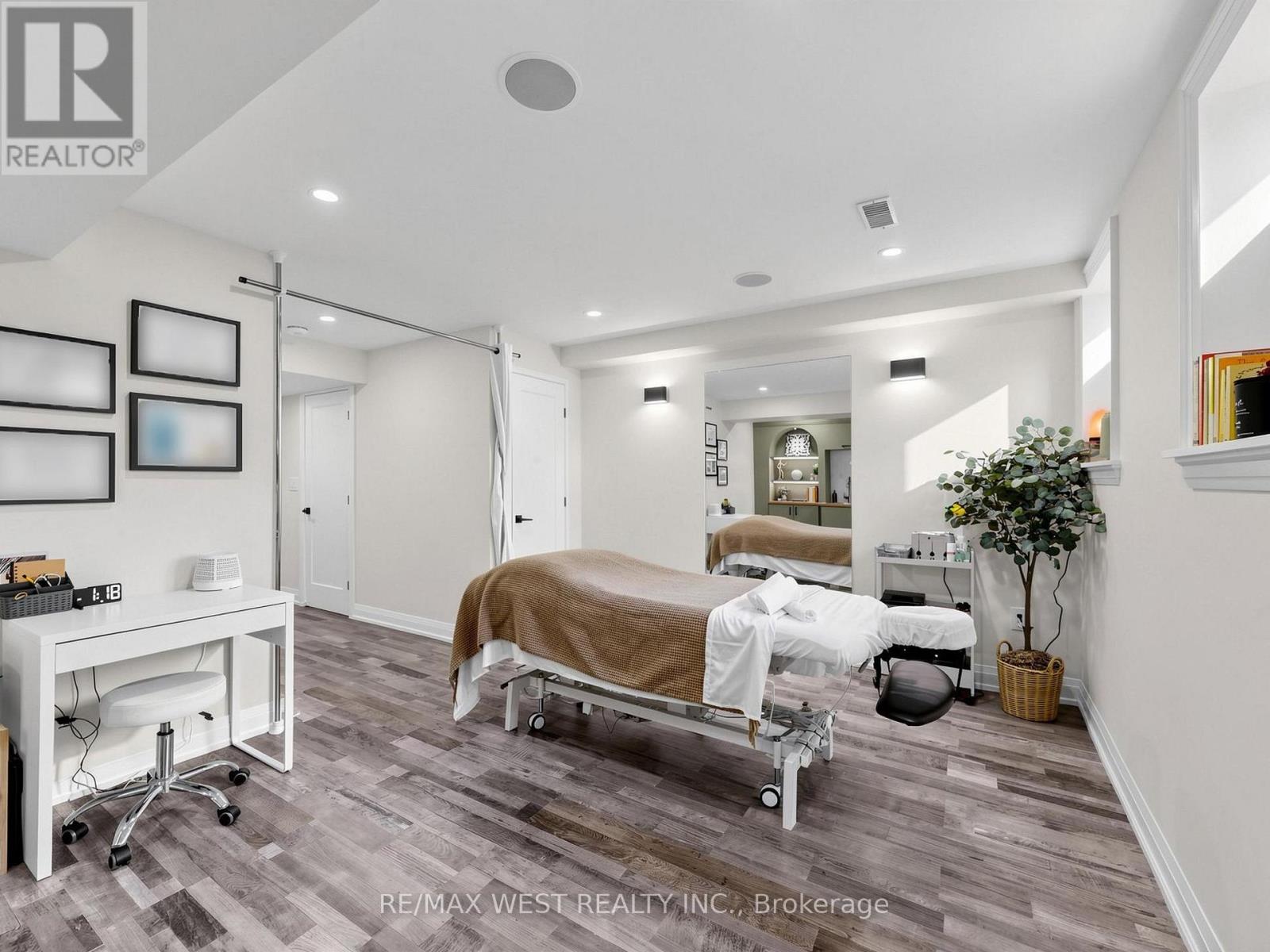 32 Angelfish Road, Brampton, Ontario  L7A 5C3 - Photo 41 - W12990068