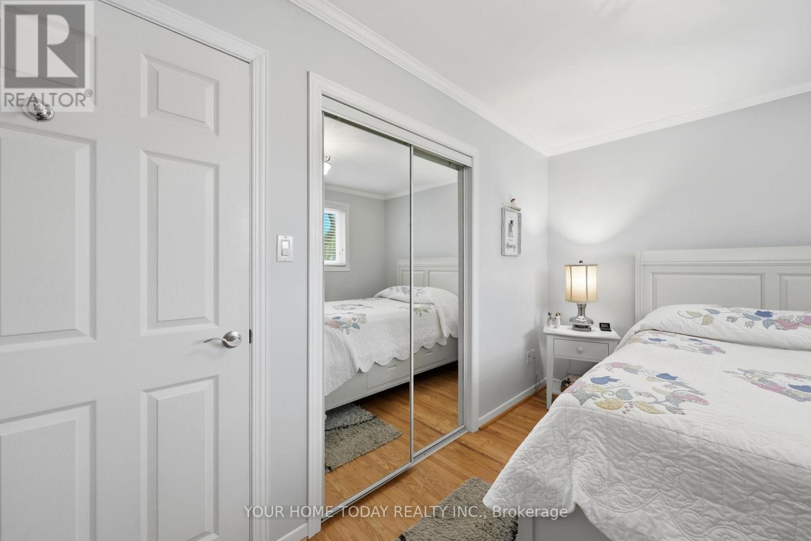 51 Faludon Drive, Halton Hills, Ontario  L7G 1H8 - Photo 22 - W12990074