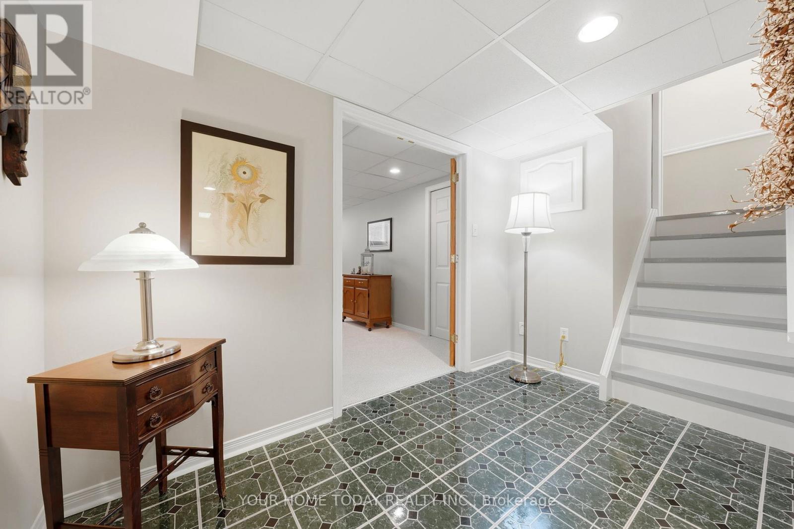 51 Faludon Drive, Halton Hills, Ontario  L7G 1H8 - Photo 24 - W12990074