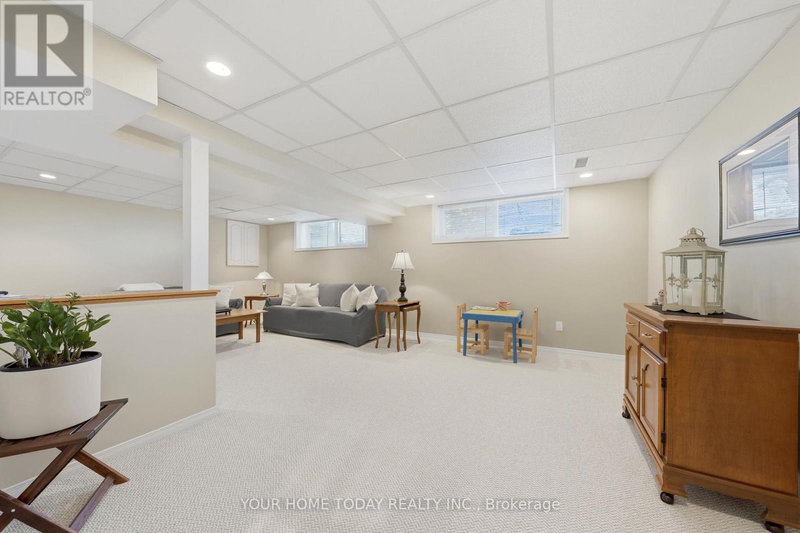 51 Faludon Drive, Halton Hills, Ontario  L7G 1H8 - Photo 25 - W12990074