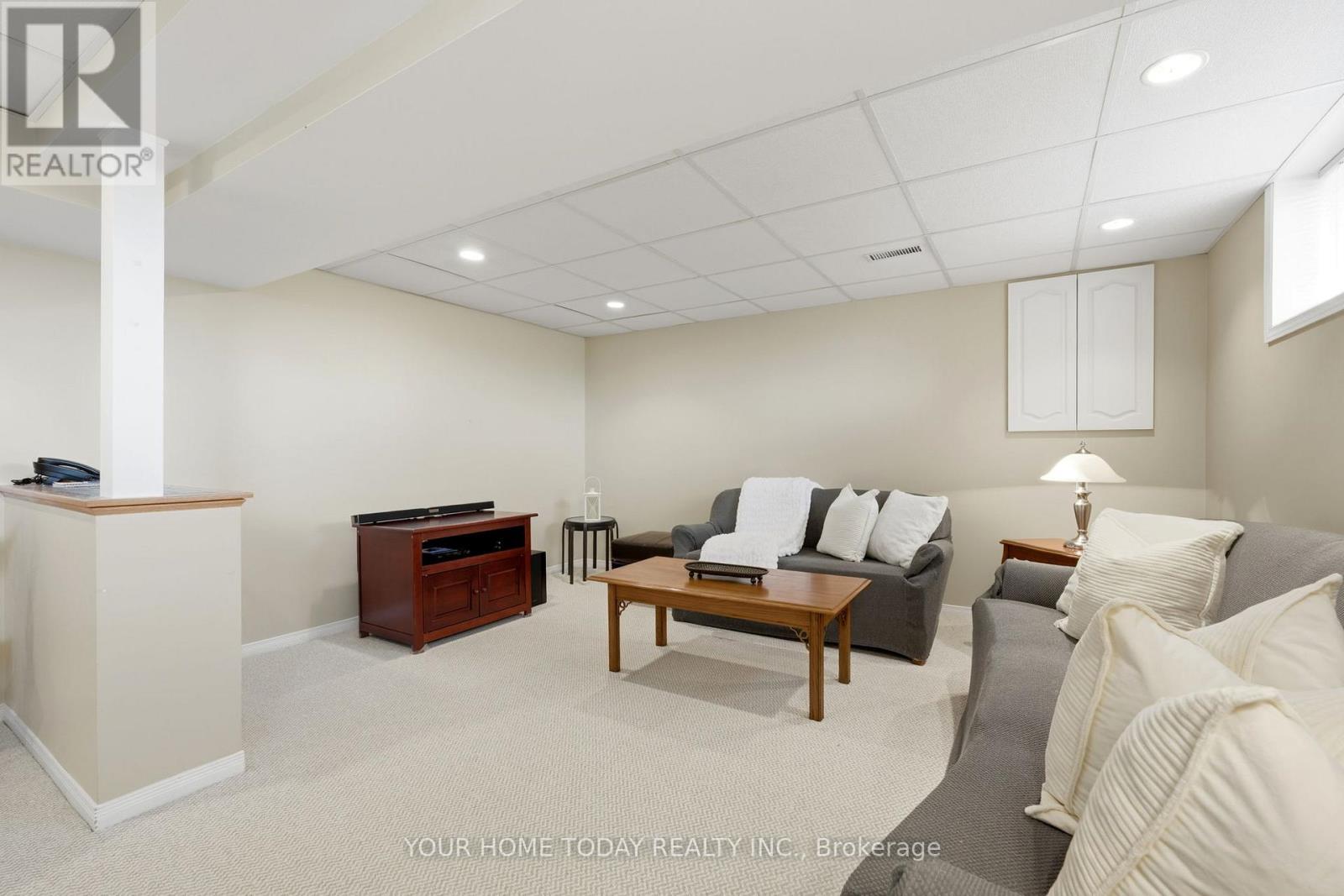 51 Faludon Drive, Halton Hills, Ontario  L7G 1H8 - Photo 27 - W12990074