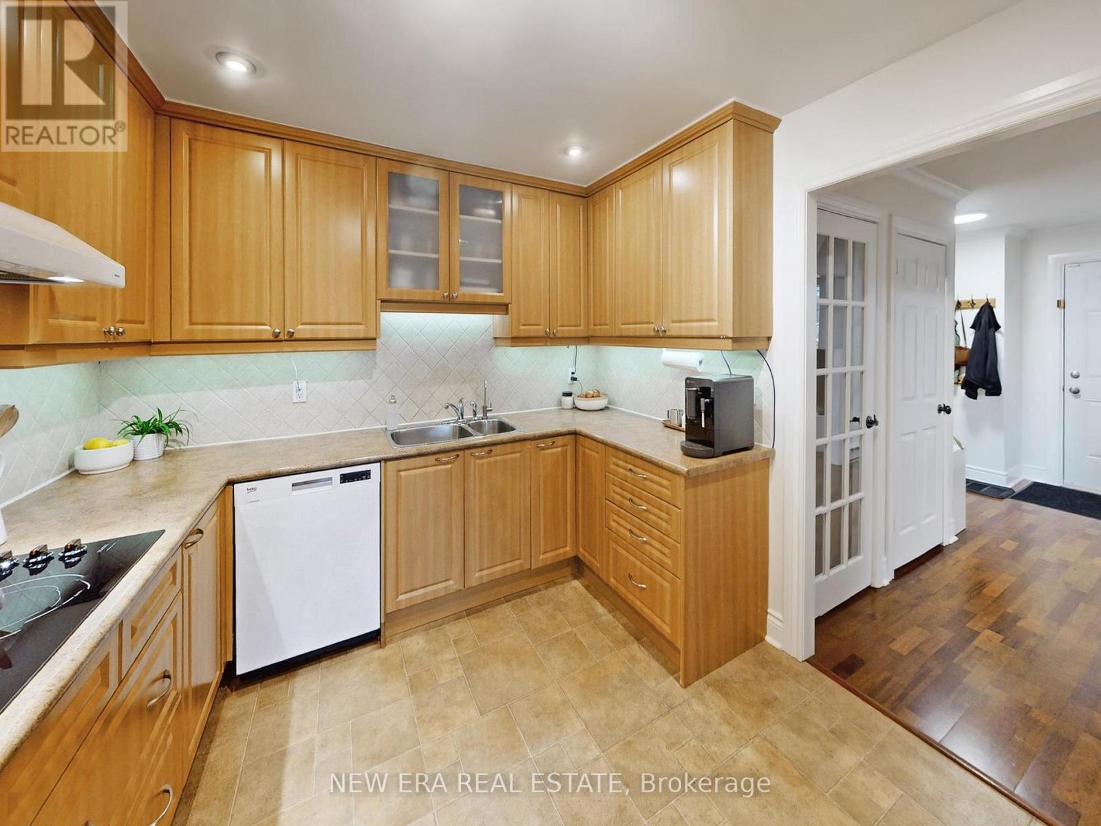 55 - 6540 Falconer Drive, Mississauga, Ontario  L5N 1M1 - Photo 12 - W12990088