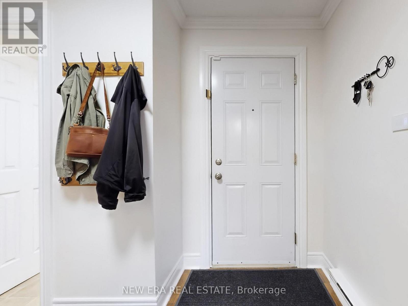 55 - 6540 Falconer Drive, Mississauga, Ontario  L5N 1M1 - Photo 4 - W12990088