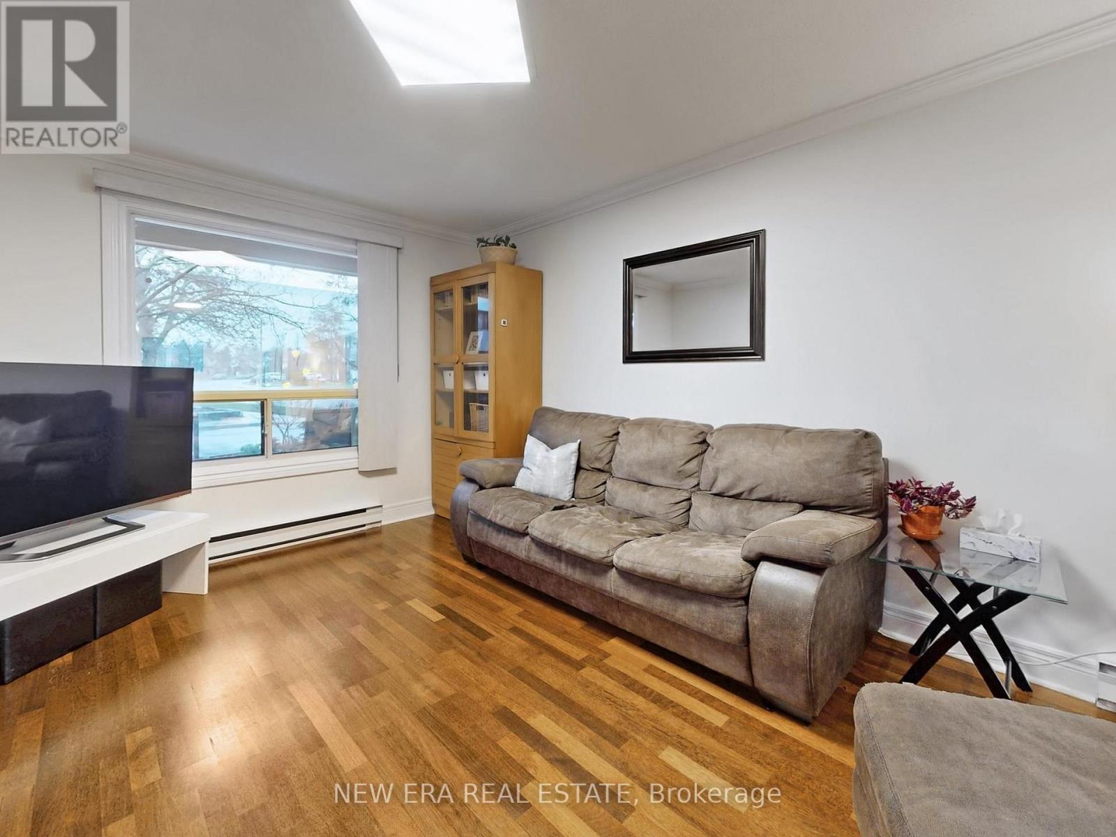 55 - 6540 Falconer Drive, Mississauga, Ontario  L5N 1M1 - Photo 5 - W12990088