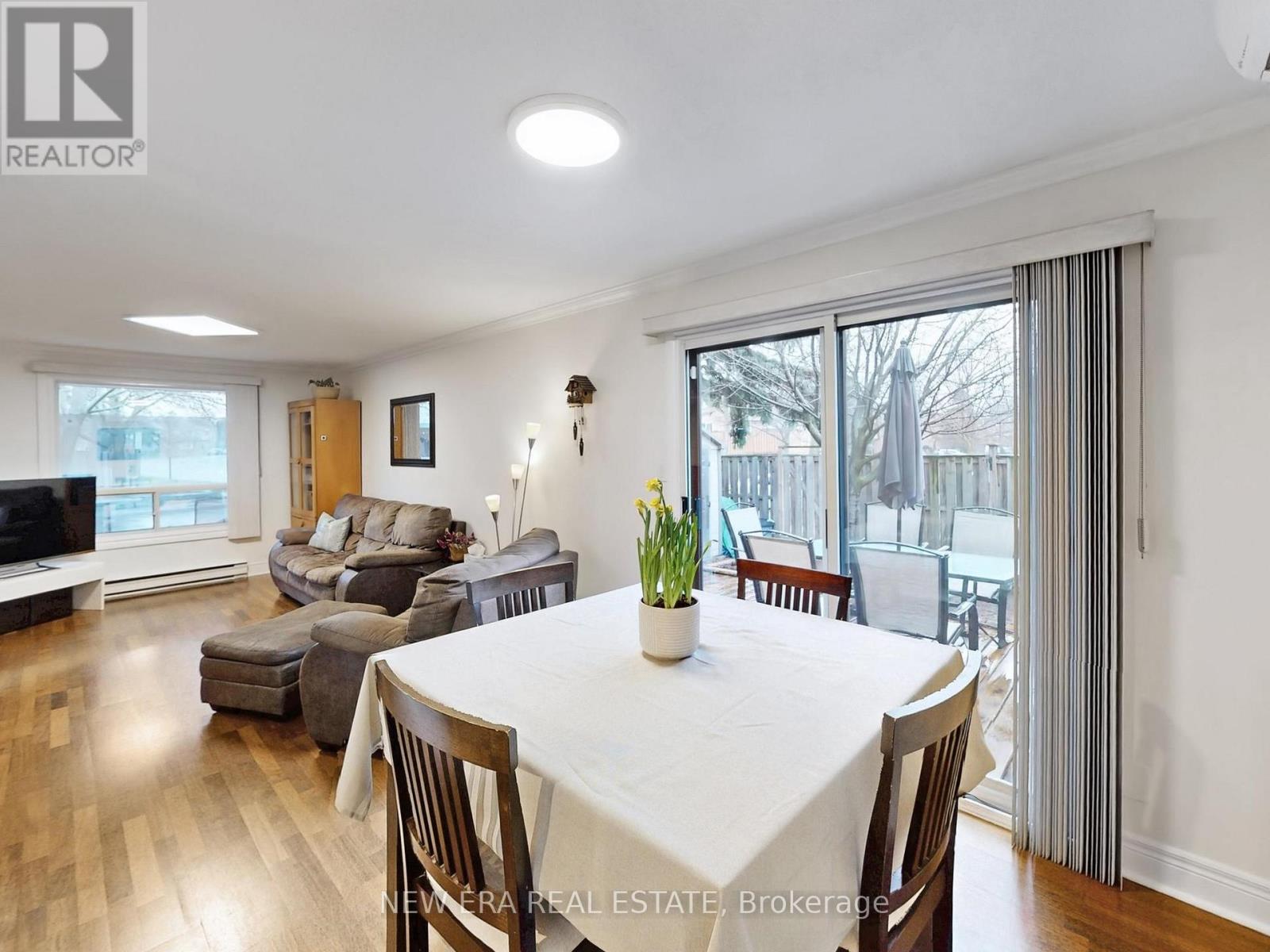 55 - 6540 Falconer Drive, Mississauga, Ontario  L5N 1M1 - Photo 9 - W12990088