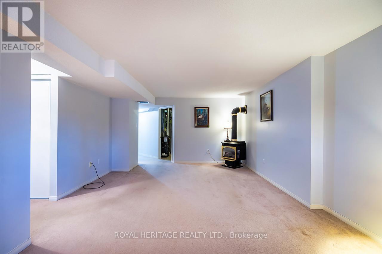 31 Thames Drive N, Whitby, Ontario  L1R 2M2 - Photo 24 - E12989430