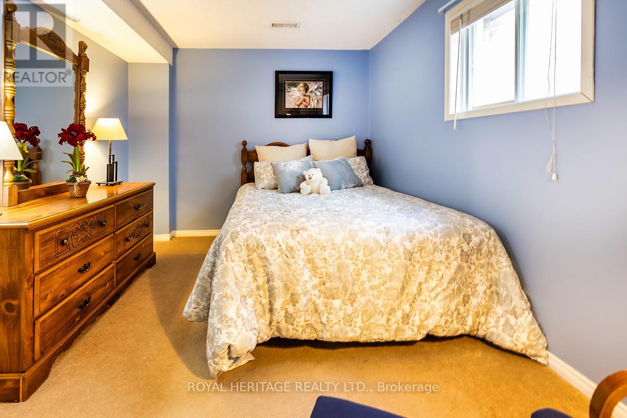 31 Thames Drive N, Whitby, Ontario  L1R 2M2 - Photo 27 - E12989430