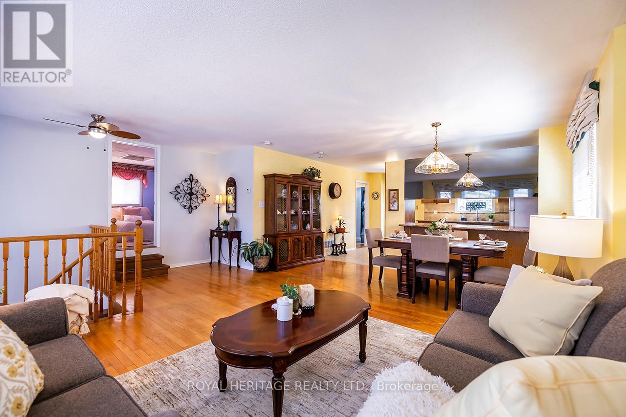 31 Thames Drive N, Whitby, Ontario  L1R 2M2 - Photo 10 - E12989430