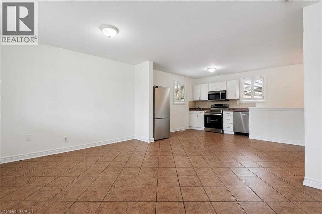 37 Brome Road, North York, Ontario  M6L 1T5 - Photo 11 - 40817603