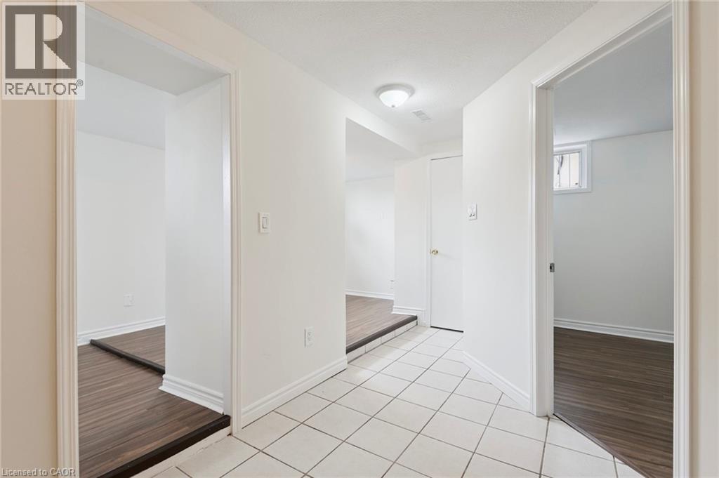 37 Brome Road, North York, Ontario  M6L 1T5 - Photo 32 - 40817603