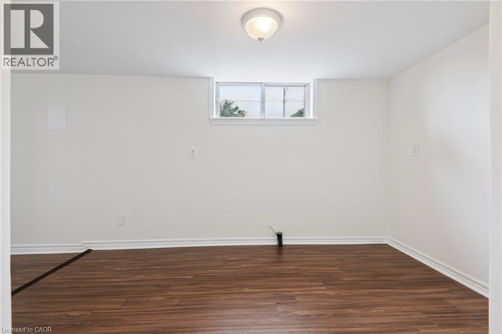 37 Brome Road, North York, Ontario  M6L 1T5 - Photo 33 - 40817603